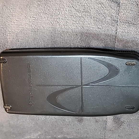 Texas Instruments ti-83 - Picture 2 of 3